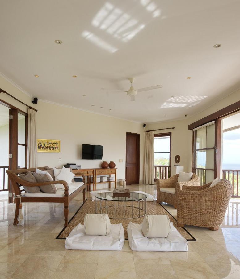 Villa Ali Agung Pecatu  ภายนอก รูปภาพ